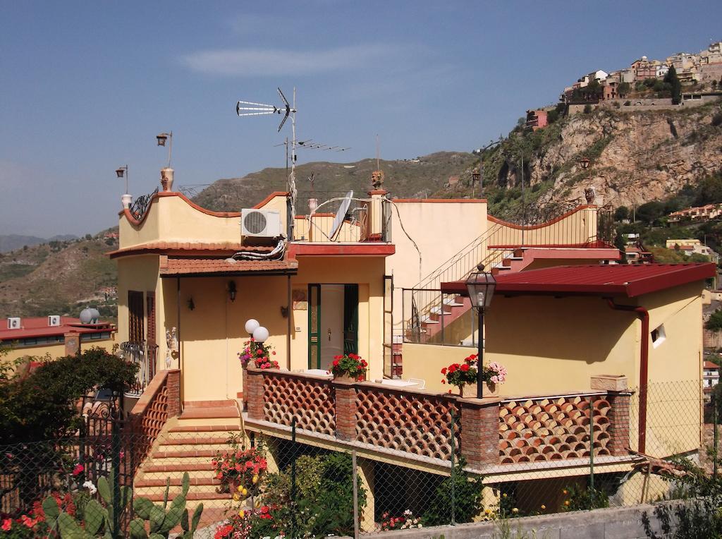B&B U Palmentu Taormina Eksteriør billede