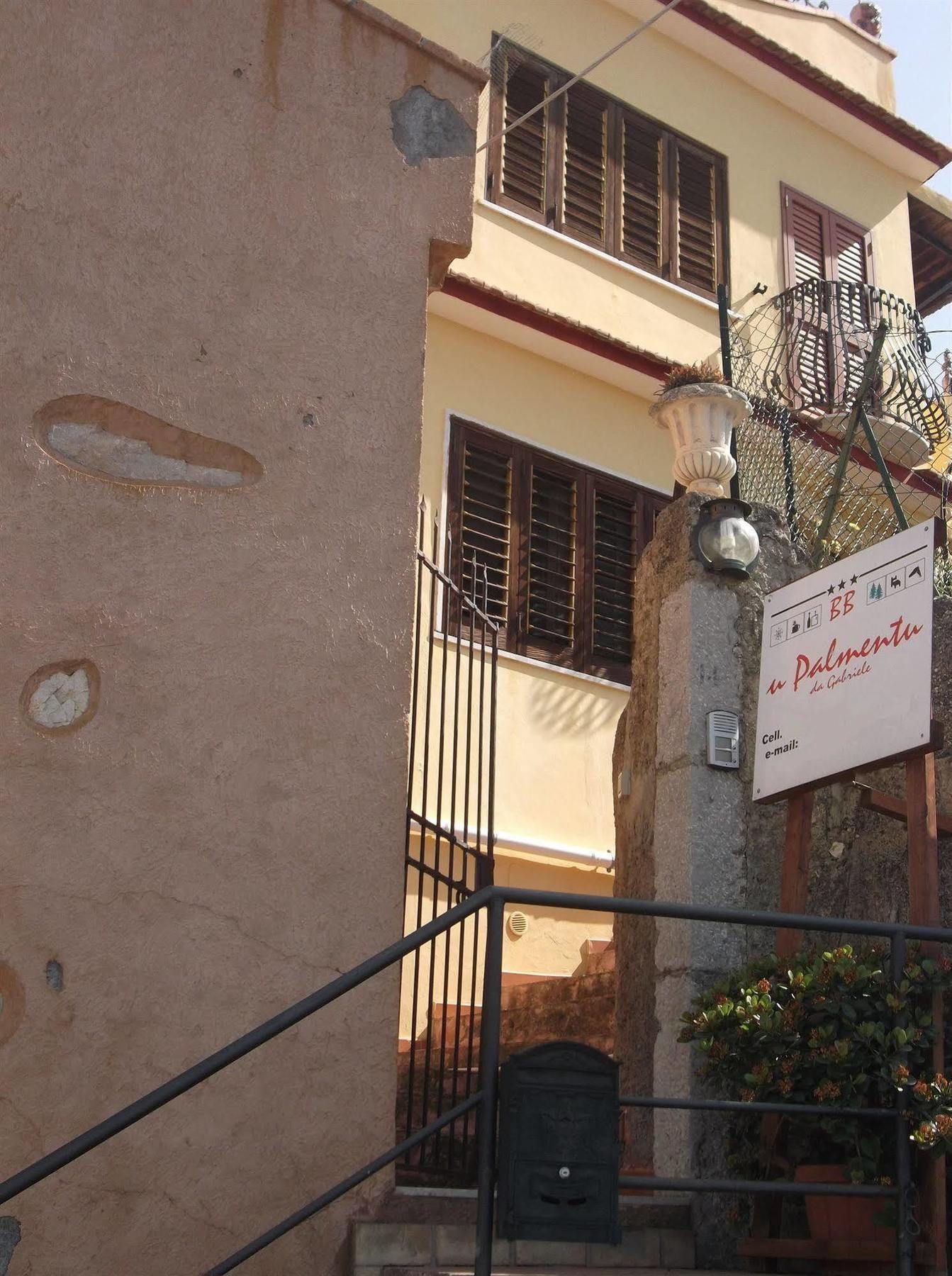B&B U Palmentu Taormina Eksteriør billede