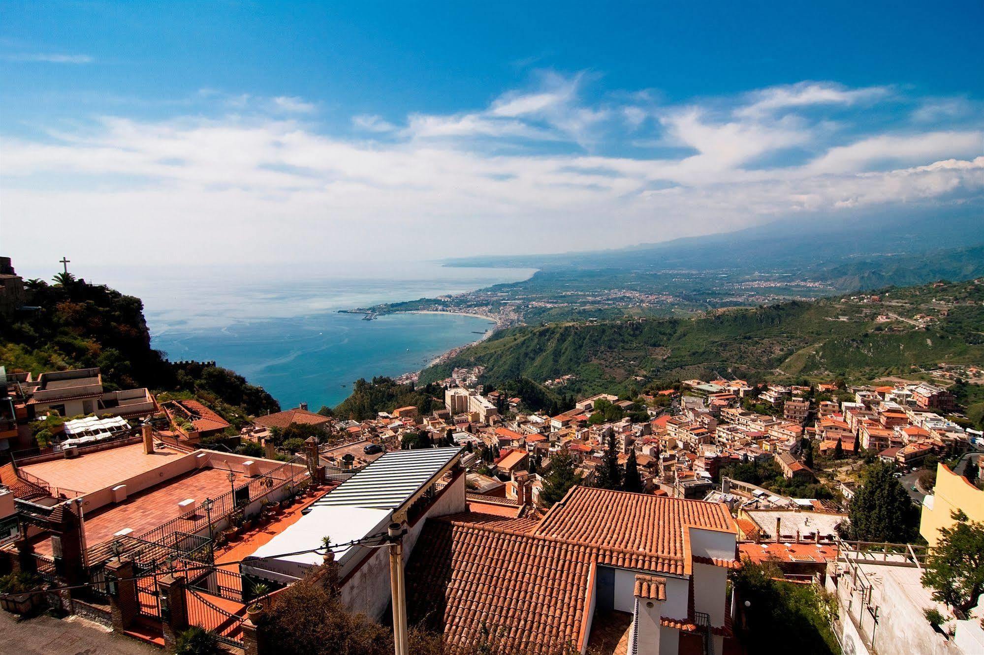 B&B U Palmentu Taormina Eksteriør billede